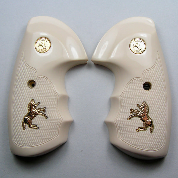 Colt Python Improved Oversized Checkered with Finger Grooves Simulated Ivory Pistol Grips with Gold Medallions and inlaid Horses