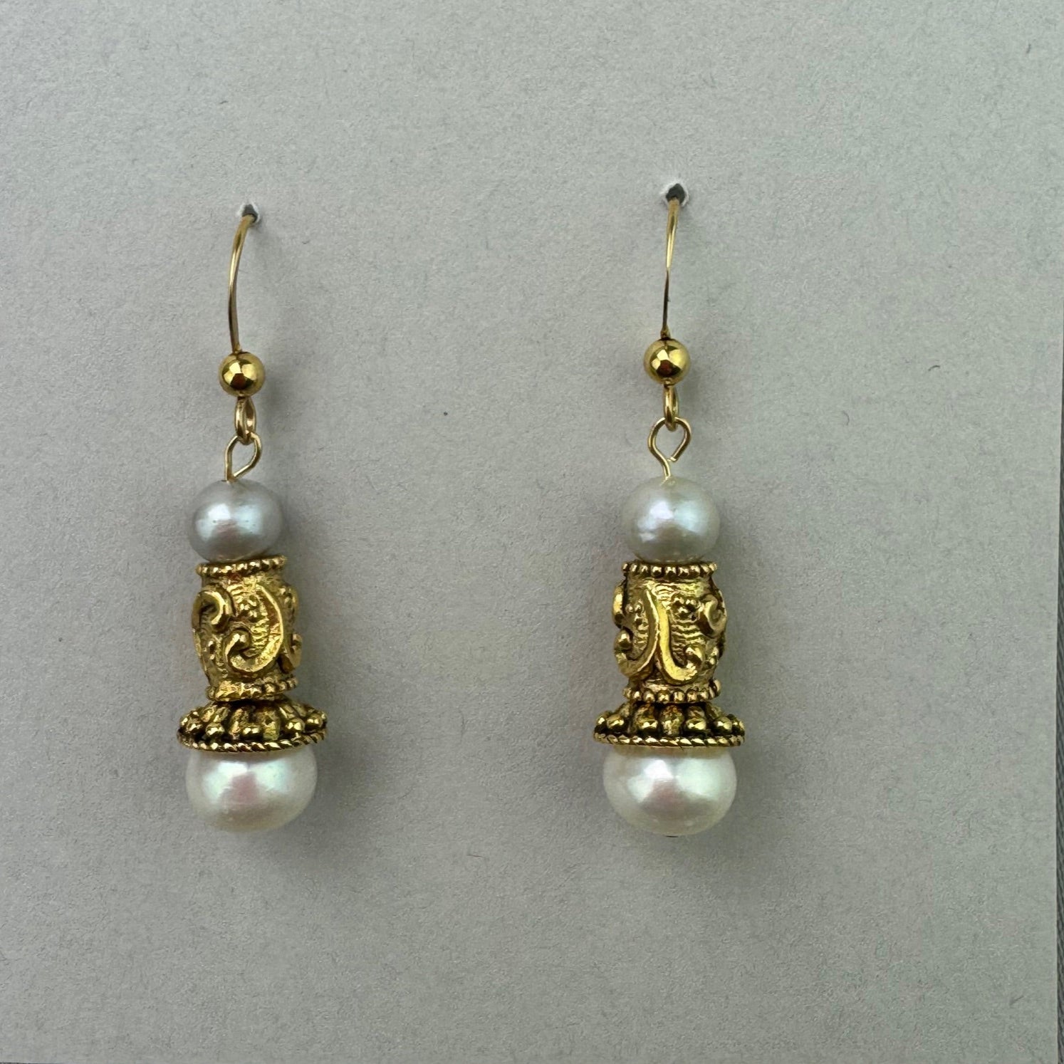 Fresh Water Pearl & Gold Earrings - 04