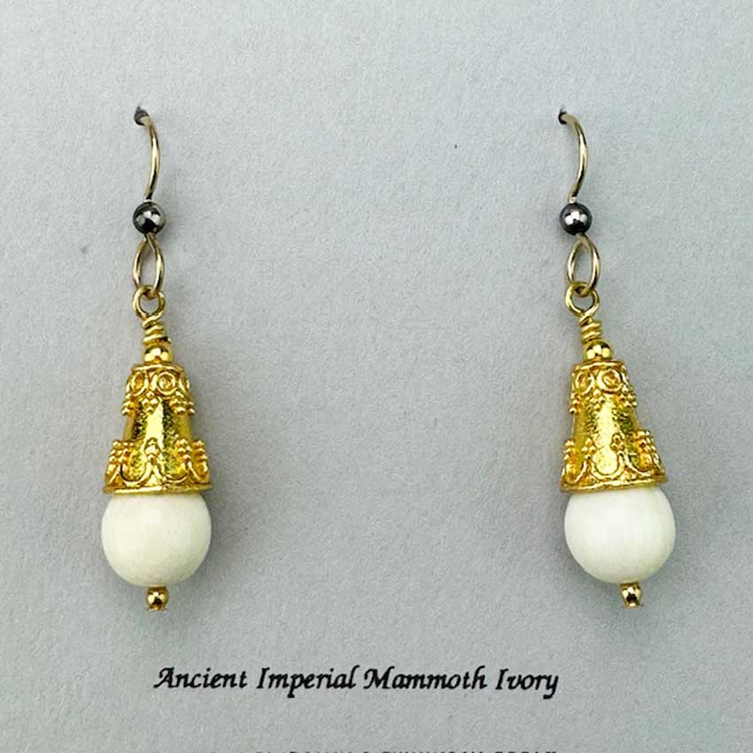 Mammoth Ivory 10mm Bead Earrings (K)